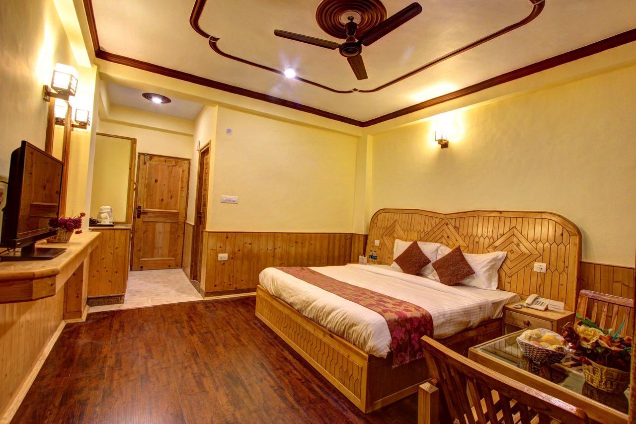 Holiday Bnb Manali Экстерьер фото