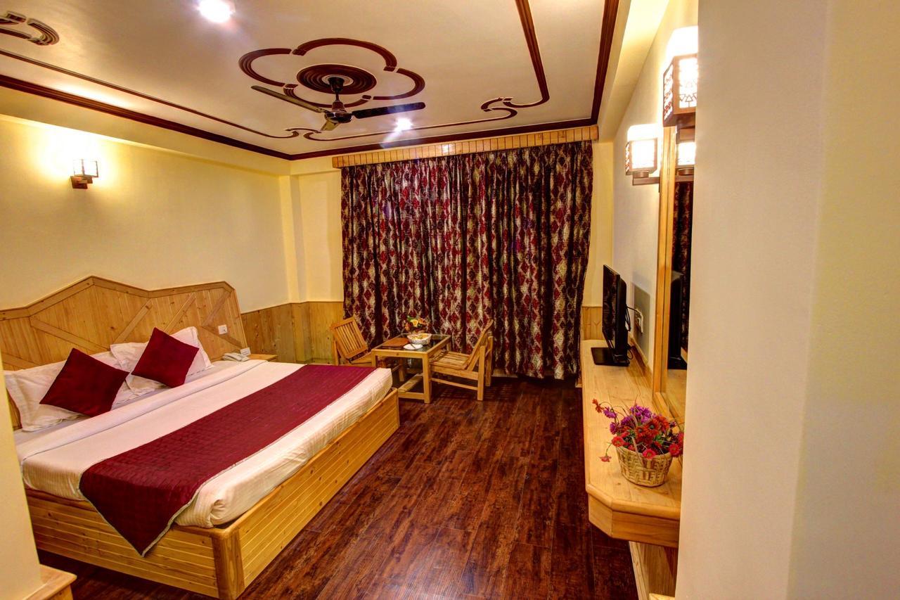 Holiday Bnb Manali Экстерьер фото