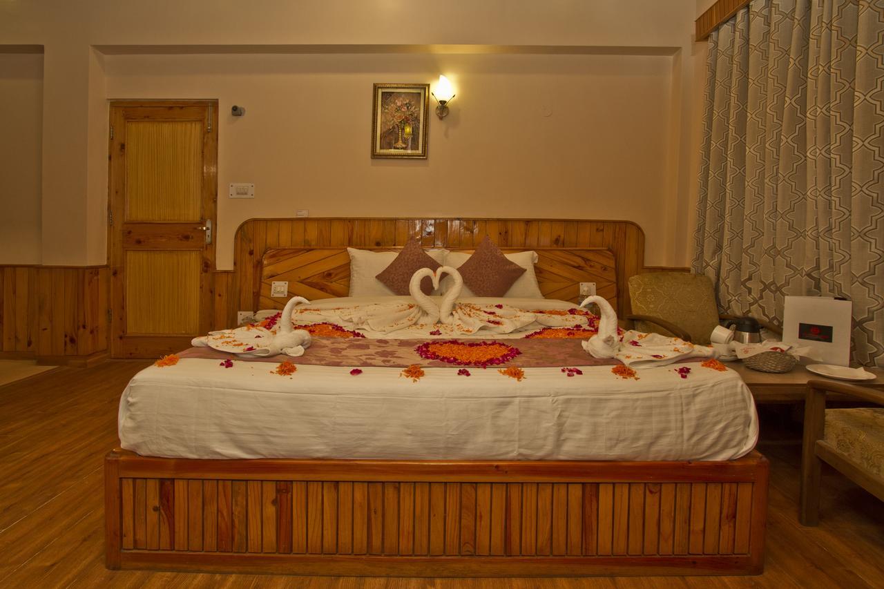 Holiday Bnb Manali Экстерьер фото